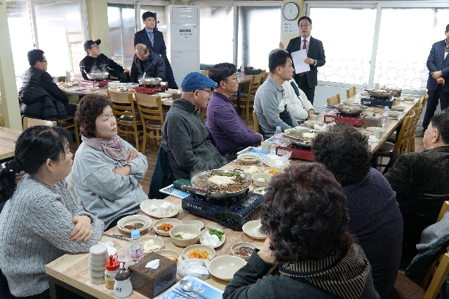 좌담회 5일차 대표 이미지